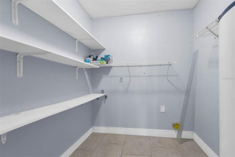Condominio en venta en Winter Haven, Florida, 3 dormitorios, 239.97 m2 № 1907349 - foto 24