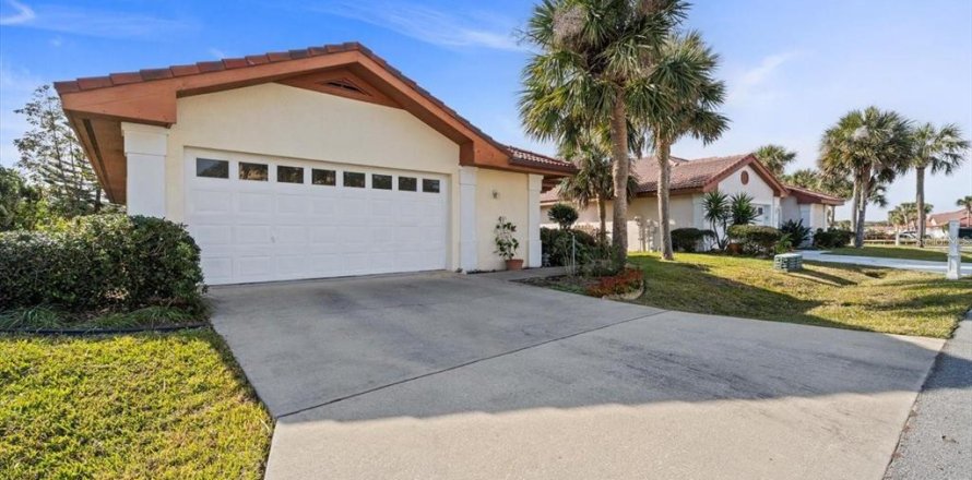 Casa en Palm Coast, Florida 3 dormitorios, 145.95 m2 № 1856261