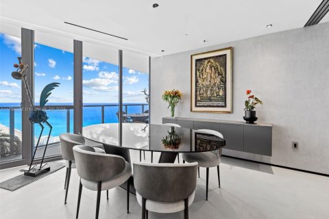 Condominio en venta en Hollywood, Florida, 3 dormitorios, 196.49 m2 № 1712787 - foto 10