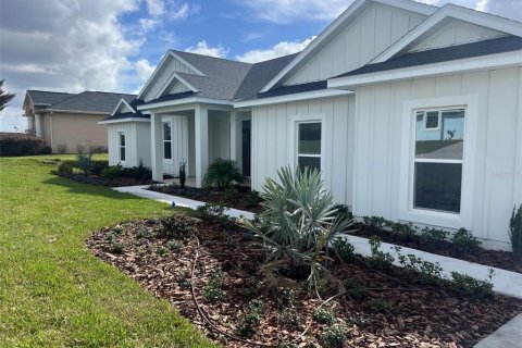 Casa en Ocala, Florida 4 dormitorios, 216.56 m2 № 2361115