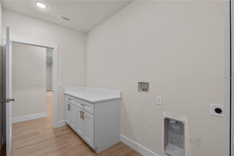 Villa ou maison à vendre à Ocala, Floride: 4 chambres, 216.56 m2 № 2361115 - photo 13