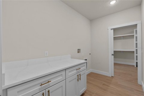 Villa ou maison à vendre à Ocala, Floride: 4 chambres, 216.56 m2 № 2361115 - photo 14