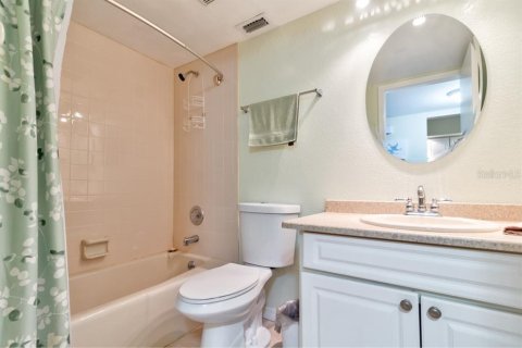 Снять в аренду кондоминиум в Энглвуд, Флорида 2 комнаты, 97.55м2, № 536098 - фото 23