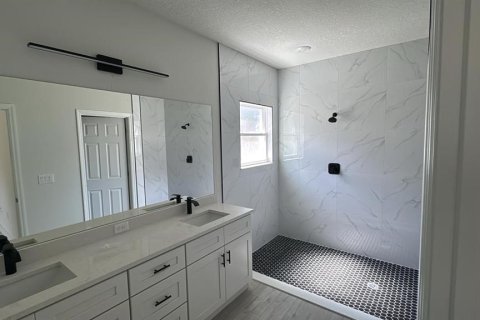 House in Citrus Springs, Florida 3 bedrooms, 142.05 sq.m. № 1873071 - photo 2