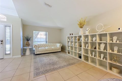 House in Orlando, Florida 3 bedrooms, 189.43 sq.m. № 2420114 - photo 26