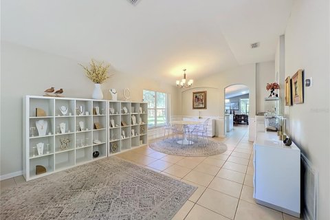 House in Orlando, Florida 3 bedrooms, 189.43 sq.m. № 2420114 - photo 17