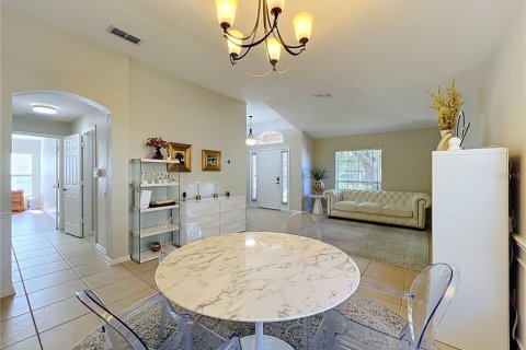 House in Orlando, Florida 3 bedrooms, 189.43 sq.m. № 2420114 - photo 22