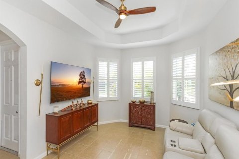 Villa ou maison à vendre à Kissimmee, Floride: 3 chambres, 180.32 m2 № 2213398 - photo 8