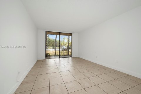 Copropriété à louer à Miami, Floride: 1 chambre, 57.04 m2 № 1986181 - photo 6