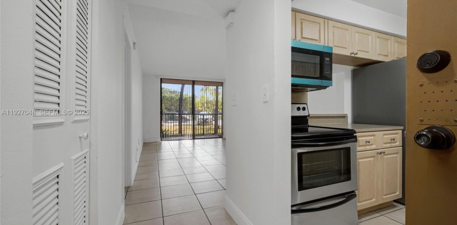 Condo à Miami, Floride, 1 chambre  № 1986181