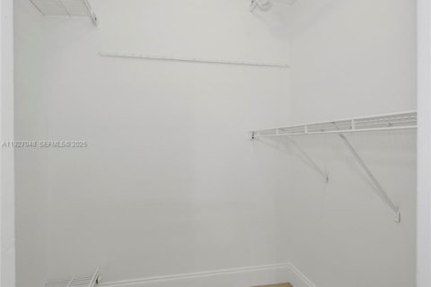 Copropriété à louer à Miami, Floride: 1 chambre, 57.04 m2 № 1986181 - photo 15