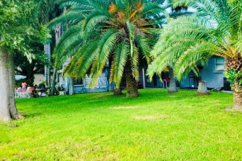 Propiedad comercial en venta en Saint Petersburg, Florida, 9 dormitorios, 316.7 m2 № 1650877 - foto 19