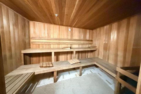 Condo in Miami, Florida, 1 bedroom  № 2217336 - photo 22