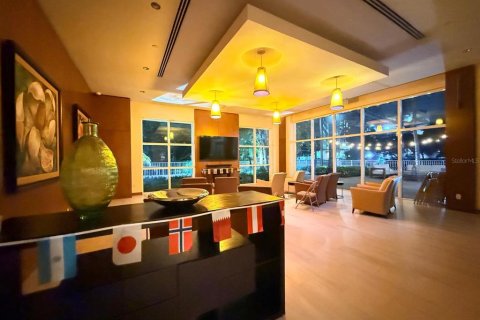 Condo in Miami, Florida, 1 bedroom  № 2217336 - photo 15