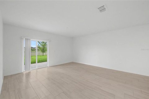 Casa en venta en Plant City, Florida, 6 dormitorios, 242.85 m2 № 2152024 - foto 17