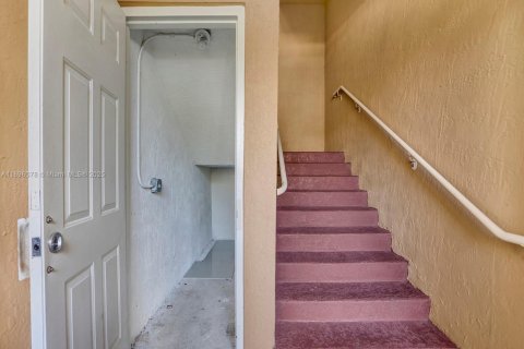 Condo in Doral, Florida, 3 bedrooms  № 1952442 - photo 17