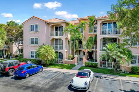 Condo in Doral, Florida, 3 bedrooms  № 1952442 - photo 20