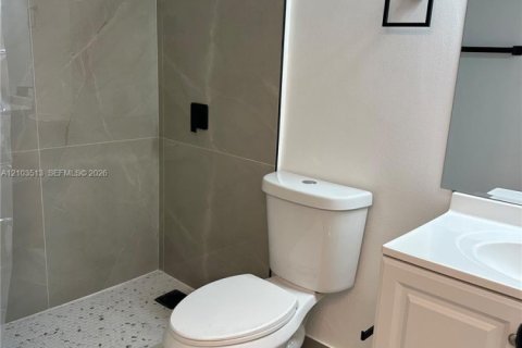 Copropriété à vendre à Miami, Floride: 53.88 m2 № 2411762 - photo 11