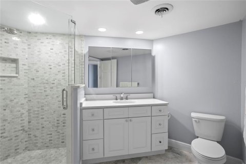 Casa en venta en Saint Petersburg, Florida, 4 dormitorios, 340.95 m2 № 2198721 - foto 19