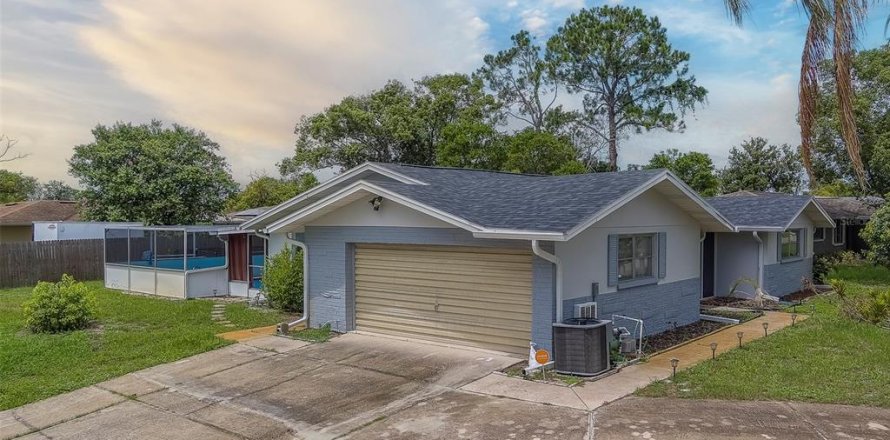 Casa en Port Richey, Florida 3 dormitorios, 121.52 m2 № 1820827