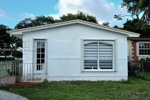 Дом в Опа-Локка, Флорида 2 спальни, 91.04м2 № 1965527