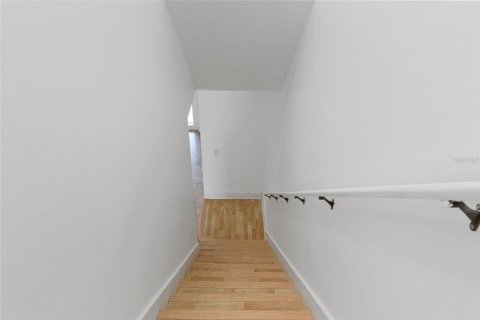 Adosado en venta en Tampa, Florida, 2 dormitorios, 110 m2 № 1718379 - foto 17