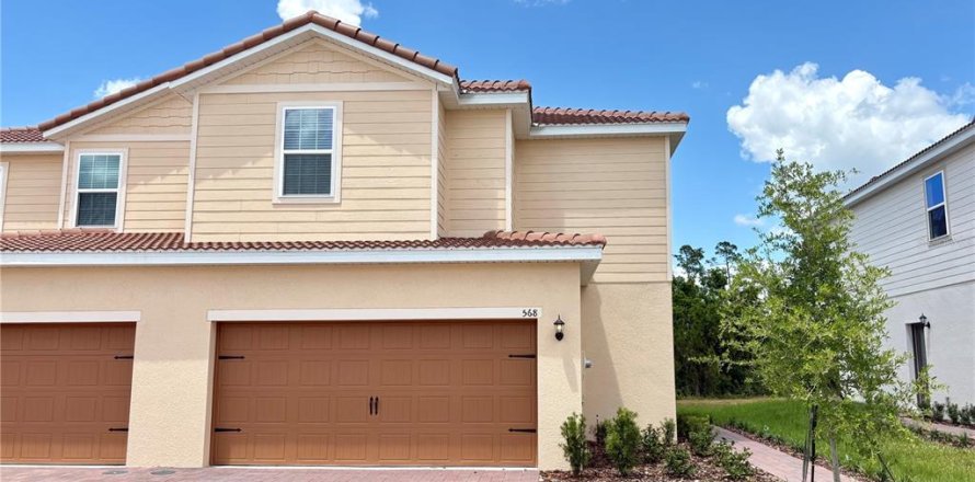 Touwnhouse à Poinciana, Floride 3 chambres, 166.76 m2 № 2222315