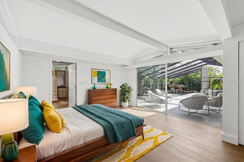 Купить виллу или дом в Сарасота, Флорида 7 комнат, 214.42м2, № 2155489 - фото 19