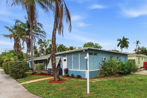 Купить коммерческую недвижимость в Форт-Лодердейл, Флорида 215.72м2, № 2044782 - фото 5