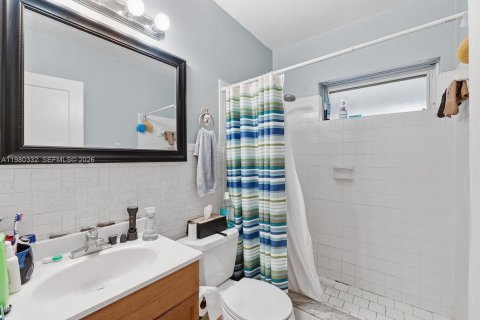 Купить коммерческую недвижимость в Форт-Лодердейл, Флорида 215.72м2, № 2044782 - фото 24