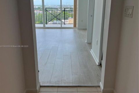 Apartment in Fort Lauderdale, Florida 2 bedrooms, 92.9 sq.m. № 1976354 - photo 8