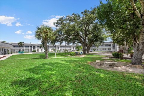 Condominio en venta en Port Charlotte, Florida, 2 dormitorios, 91.69 m2 № 1914637 - foto 22