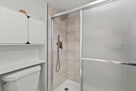 Condominio en venta en Port Charlotte, Florida, 2 dormitorios, 91.69 m2 № 1914637 - foto 16