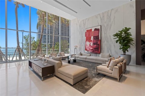Condominio en venta en Miami, Florida, 2 dormitorios, 122.35 m2 № 1888883 - foto 27