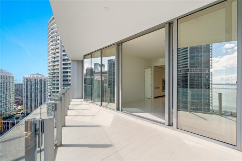 Condominio en venta en Miami, Florida, 2 dormitorios, 122.35 m2 № 1888883 - foto 3