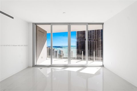 Condominio en venta en Miami, Florida, 2 dormitorios, 122.35 m2 № 1888883 - foto 11