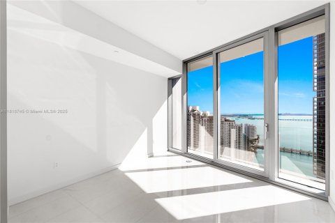 Condominio en venta en Miami, Florida, 2 dormitorios, 122.35 m2 № 1888883 - foto 15