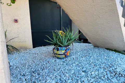 Condo in Homestead, Florida, 3 bedrooms  № 1996941 - photo 2