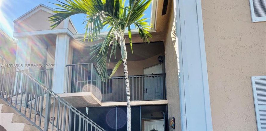 Condo in Homestead, Florida, 3 bedrooms  № 1996941