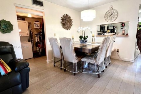 Condo in Homestead, Florida, 3 bedrooms  № 1996941 - photo 8