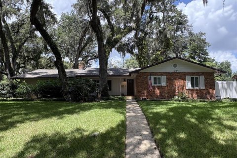 Villa ou maison à vendre à Maitland, Floride: 3 chambres, 170.48 m2 № 1837848 - photo 1