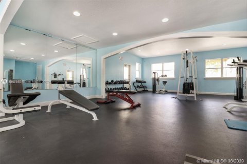 Condo in Doral, Florida, 1 bedroom  № 1974092 - photo 6