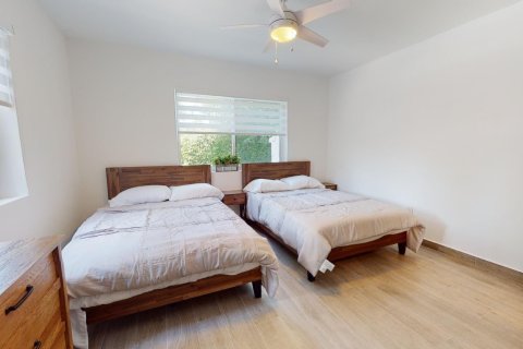 Apartamento en alquiler en Miami Beach, Florida, 2 dormitorios № 1228709 - foto 1