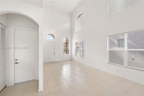 House in Boynton Beach, Florida 4 bedrooms, 244.61 sq.m. № 2000185 - photo 14