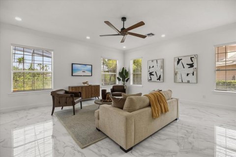 Casa en venta en Windermere, Florida, 4 dormitorios, 354.24 m2 № 1654817 - foto 16
