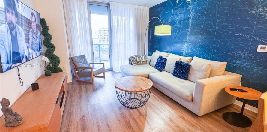 Condominio en Hallandale Beach, Florida, 2 dormitorios  № 2049807