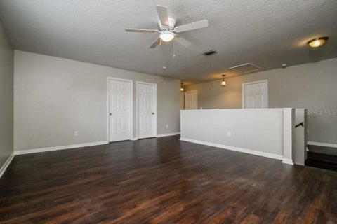 Villa ou maison à louer à Riverview, Floride: 4 chambres, 225.01 m2 № 2436667 - photo 7