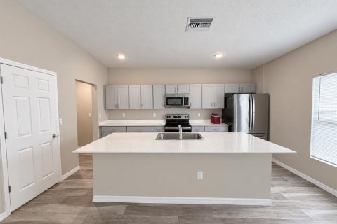 Villa ou maison à vendre à Winter Haven, Floride: 5 chambres, 268.67 m2 № 2425990 - photo 6