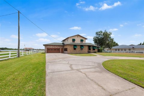 Villa ou maison à vendre à Lake Alfred, Floride: 4 chambres, 303.7 m2 № 1680014 - photo 4