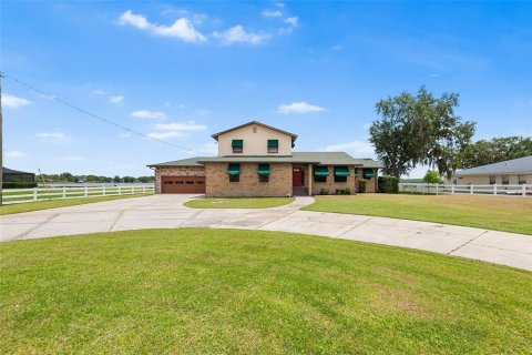 Villa ou maison à vendre à Lake Alfred, Floride: 4 chambres, 303.7 m2 № 1680014 - photo 1
